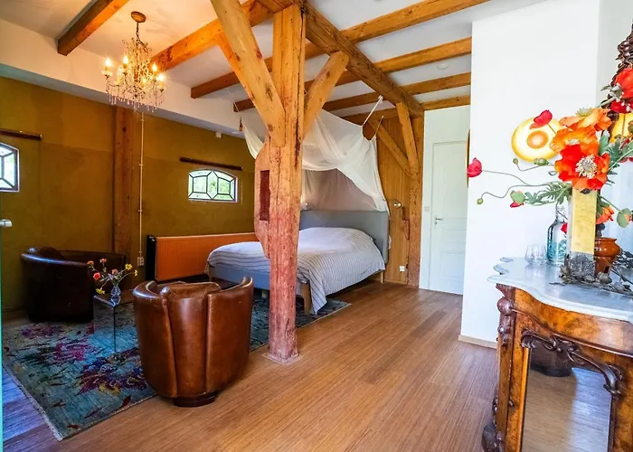 Reijgershof - The Barok Lounge ゲストハウス